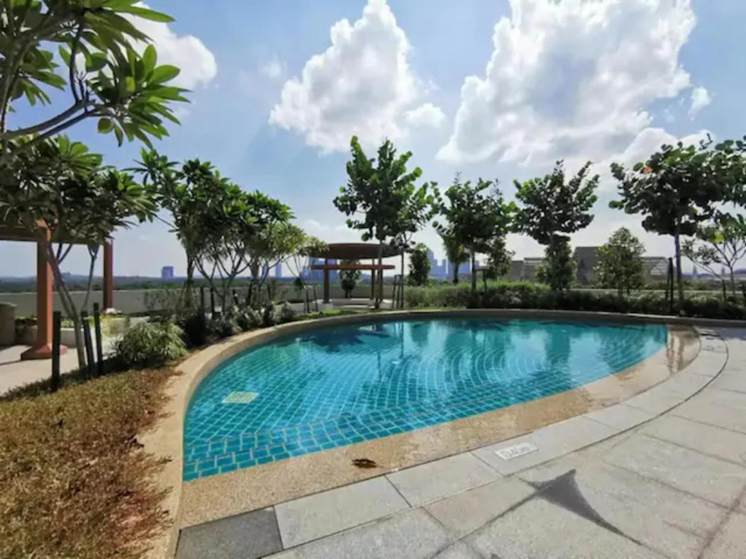 Almas Puteri Harbour Nusajaya Suite Room Exclusive Room 5 Min To Legoaland By Homespace Ngoại thất bức ảnh