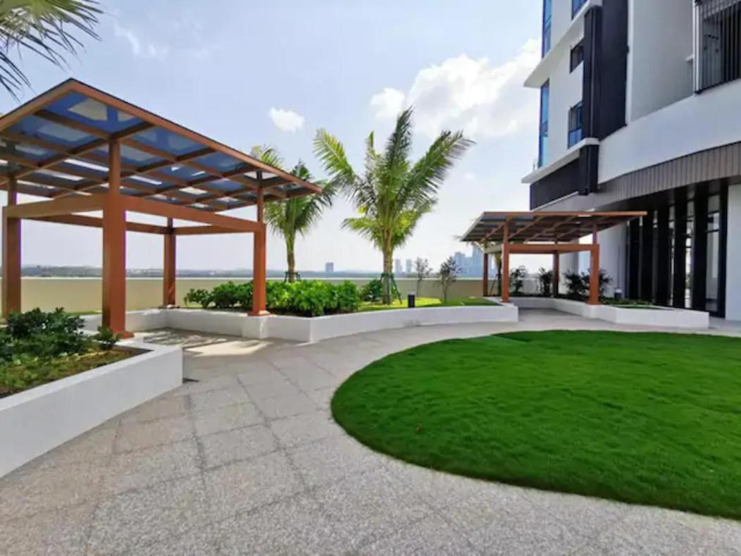 Almas Puteri Harbour Nusajaya Suite Room Exclusive Room 5 Min To Legoaland By Homespace Ngoại thất bức ảnh