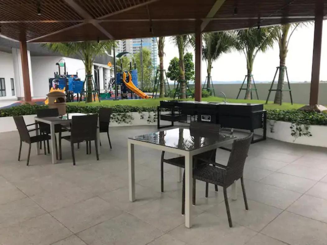 Almas Puteri Harbour Nusajaya Suite Room Exclusive Room 5 Min To Legoaland By Homespace Ngoại thất bức ảnh