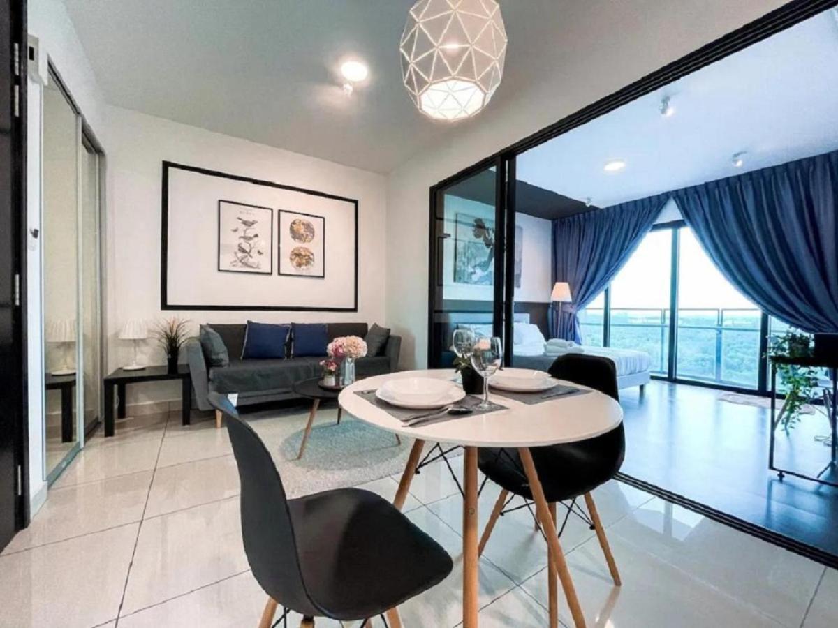 Almas Puteri Harbour Nusajaya Suite Room Exclusive Room 5 Min To Legoaland By Homespace Ngoại thất bức ảnh
